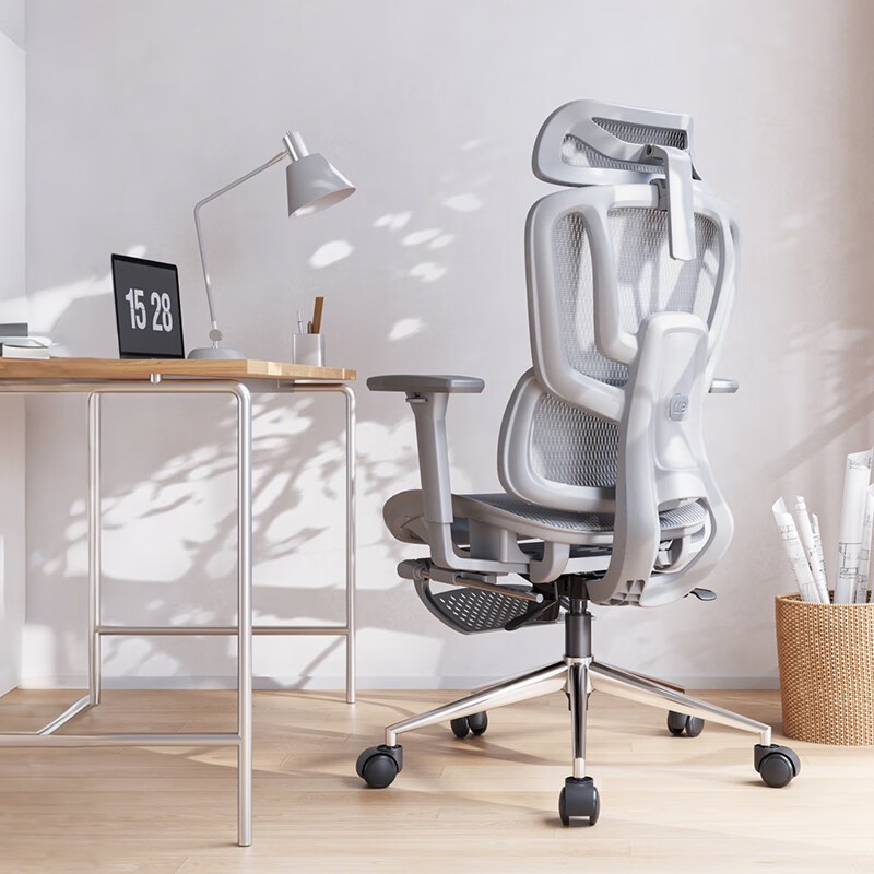 永艺Act100 Ultra电脑椅低至780元