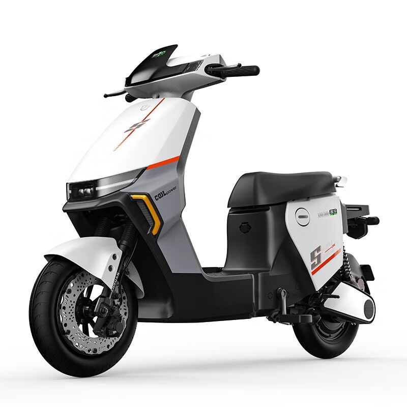 ��ԴS70-D���Կ�綯���г���ʱ�ػ�3499Ԫ