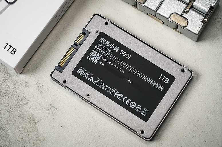 致态小翼S001固态硬盘评测 老机升级效果立竿见影