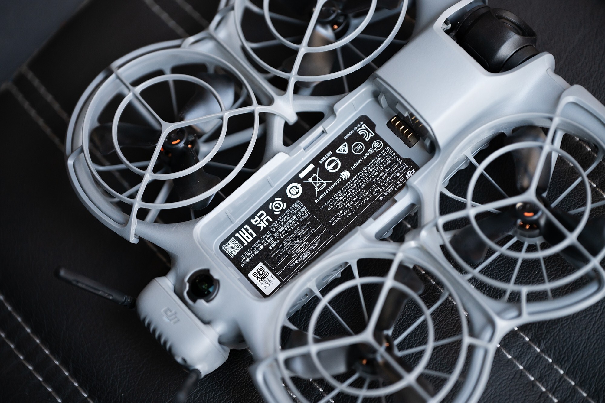 ��DJI Neo 2���⣺�������������ܿ��и��ġ���Ӱʦ��