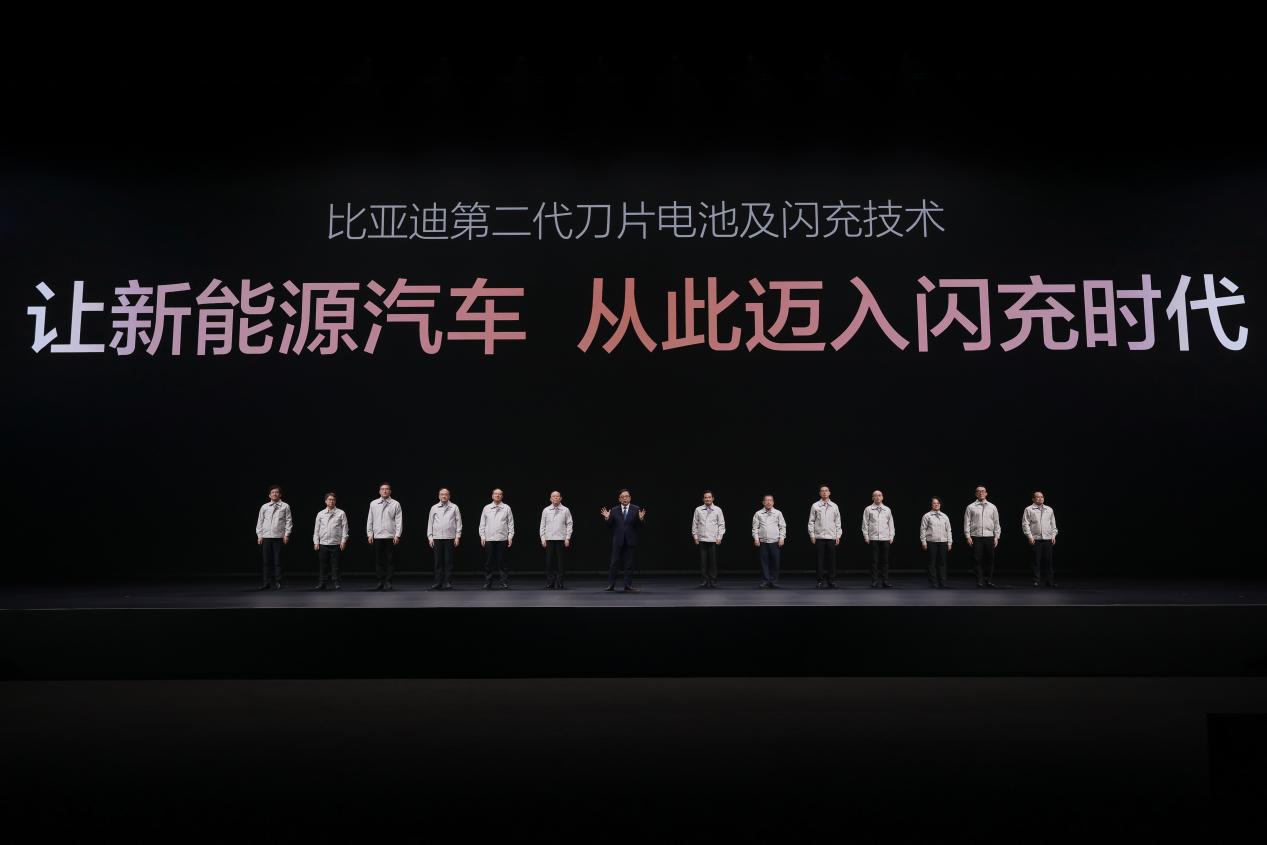 ������ÿ죬��Ҫ�õþã����ǵ϶�����Ƭ����ƽ������