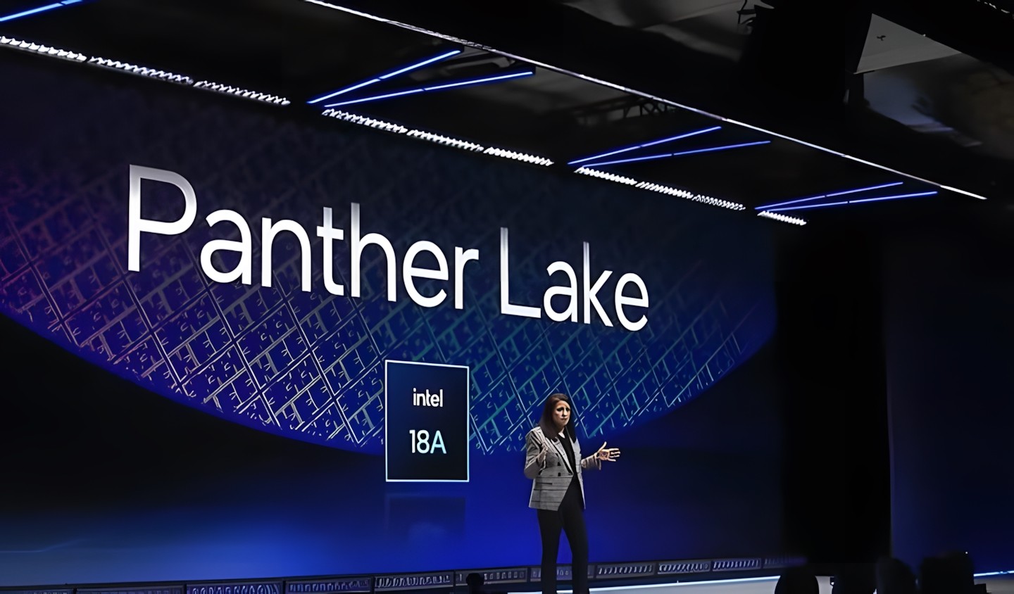 英特尔新核显碾压RTX 3050，核显要变天了？