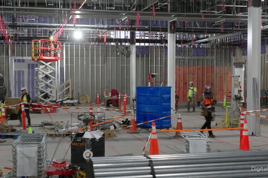 黄仁勋给出AI终极框架:五层蛋糕,决定未来十年