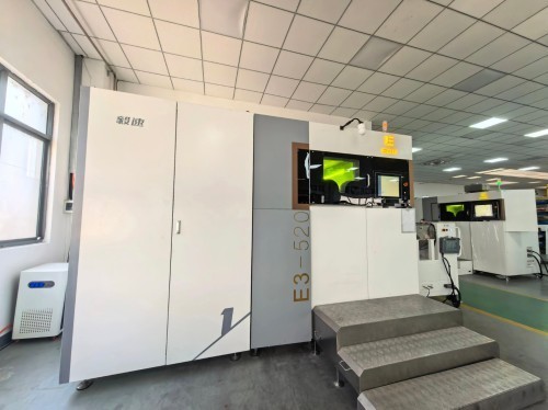 金属3D打印孔隙究竟是敌是友？让产品说话，来现场看！