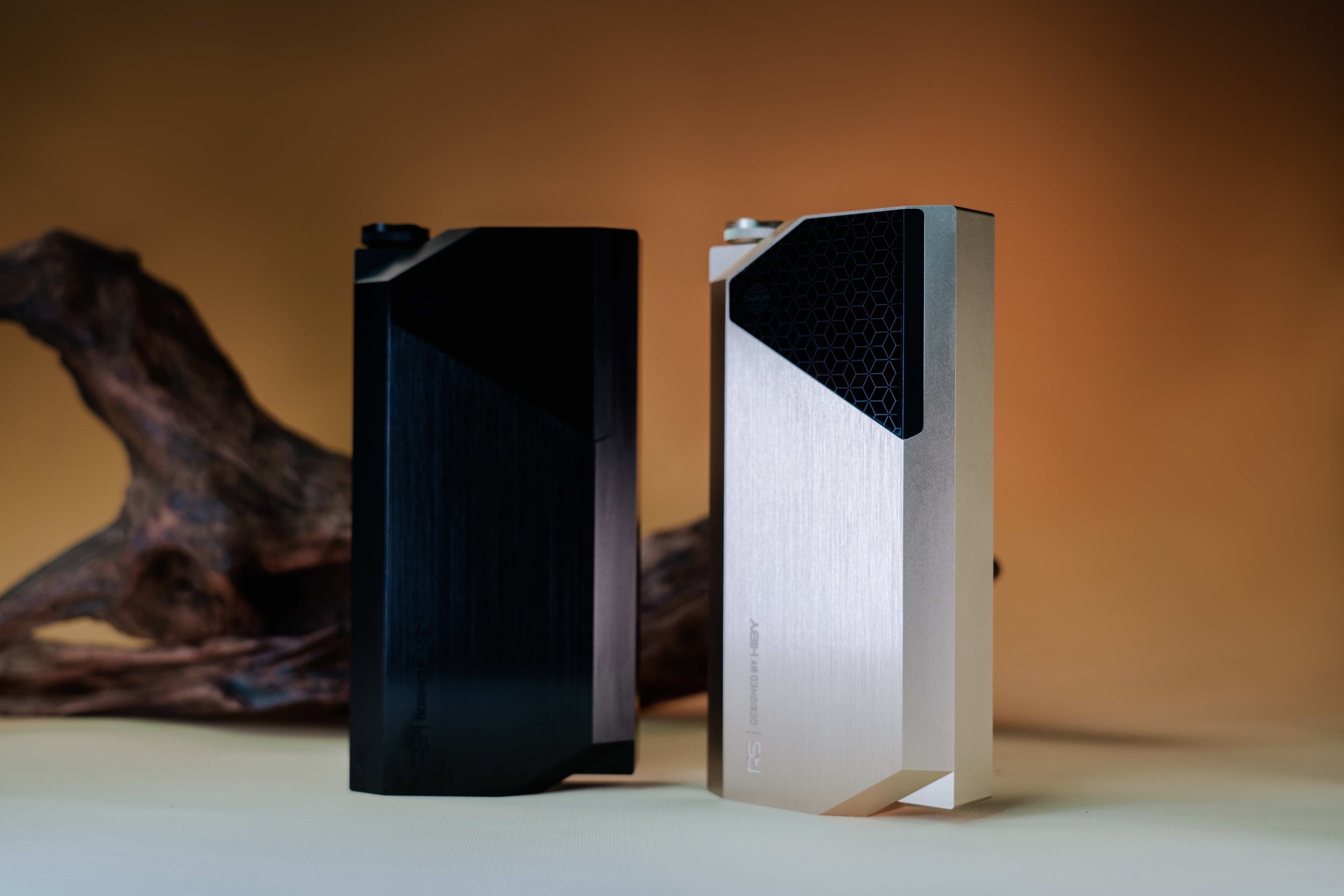 从8Gen2到AI音色克隆!超旗舰HiFi播放器HIBY RS8二代正式发布