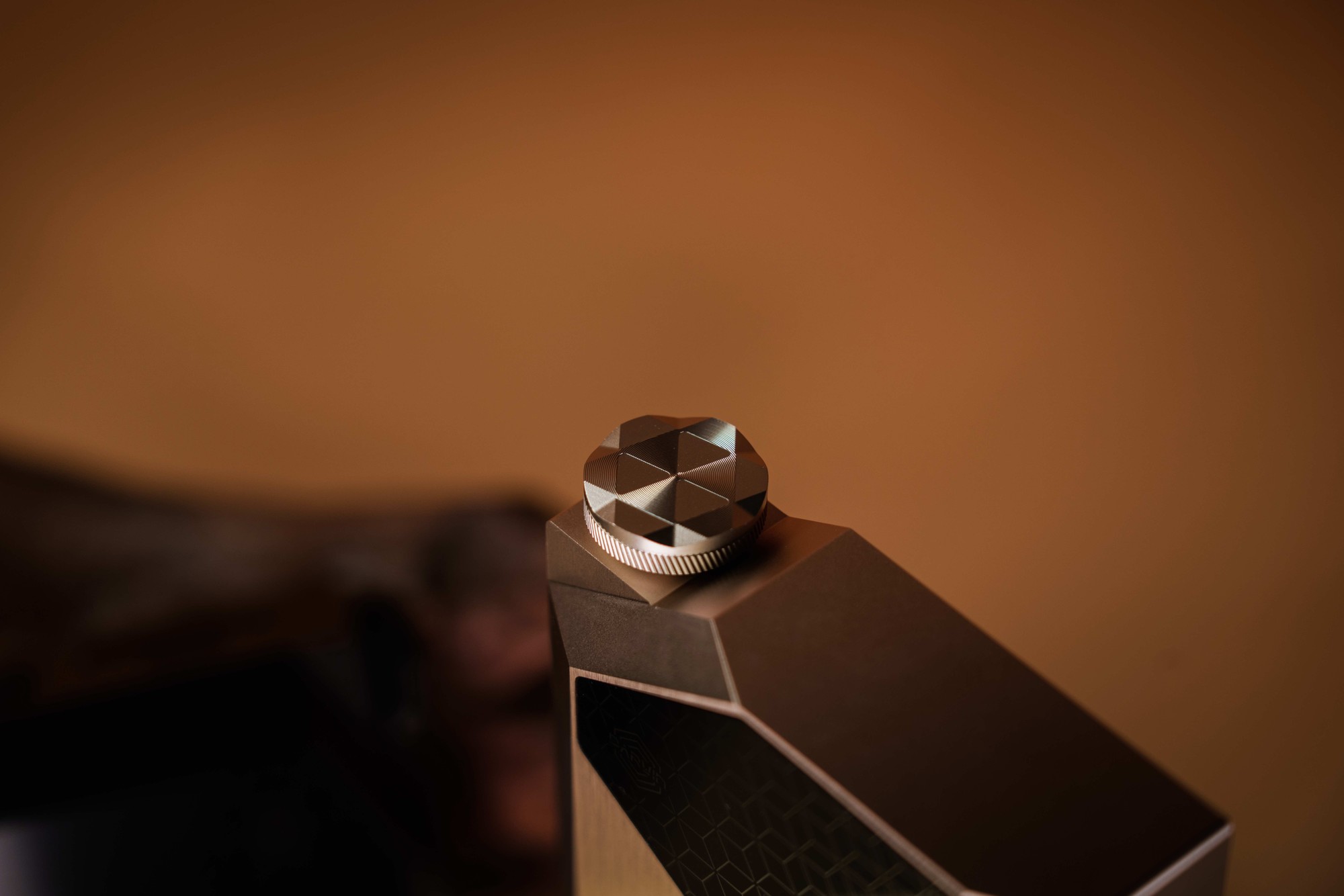 从8Gen2到AI音色克隆!超旗舰HiFi播放器HIBY RS8二代正式发布