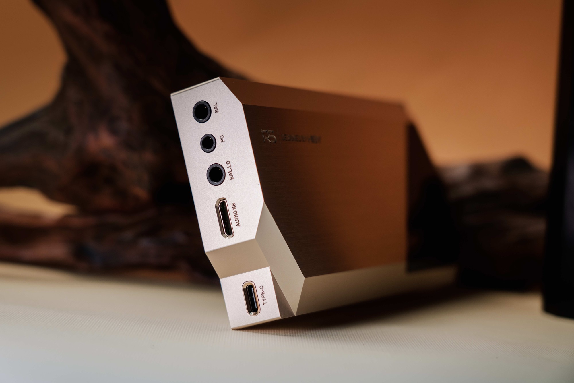 从8Gen2到AI音色克隆!超旗舰HiFi播放器HIBY RS8二代正式发布