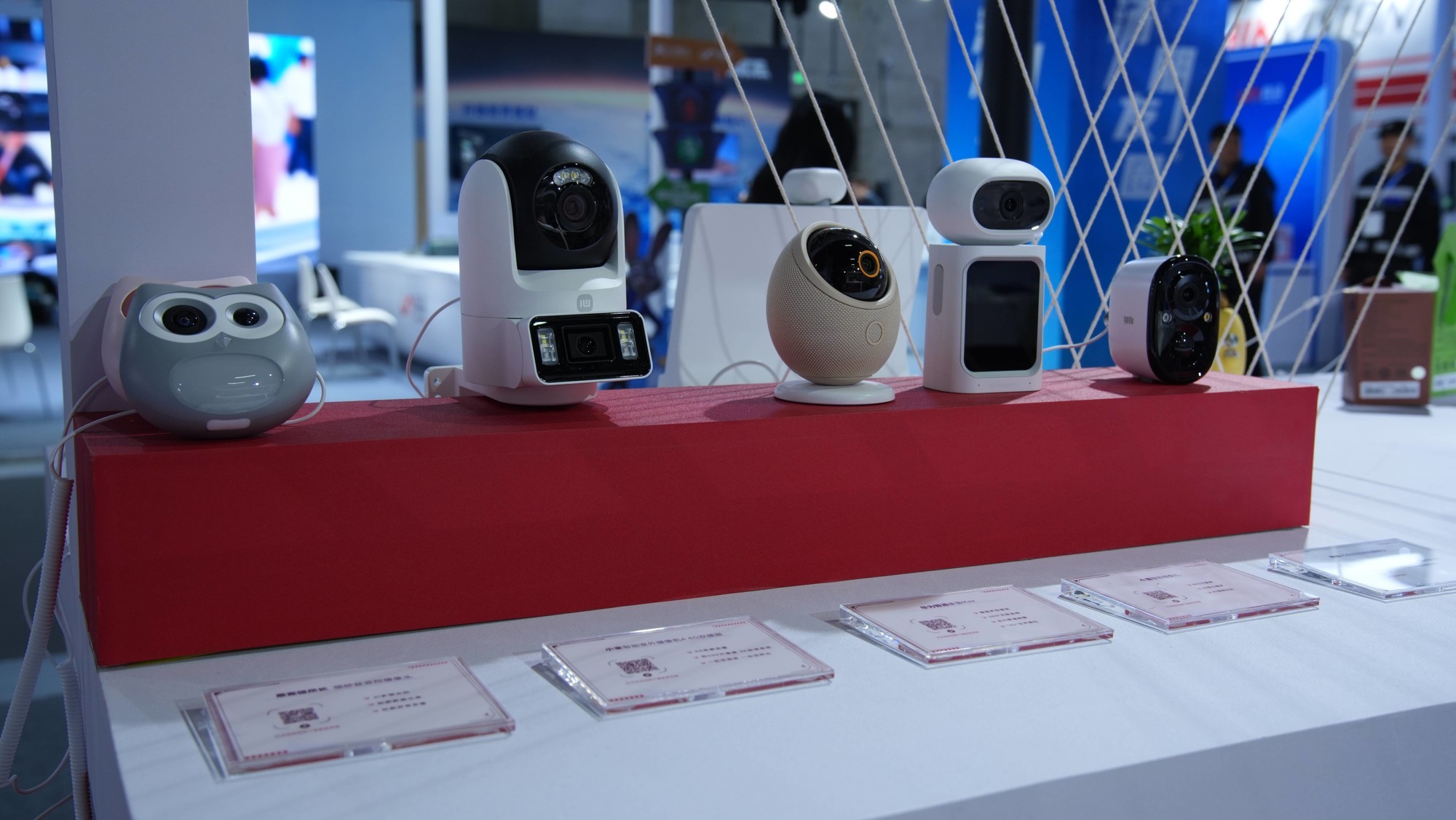 ��AI��Ʒ�Ͼ���AWEͬ��Ƽ�װ�����Ծɻ��¡����ز���5����