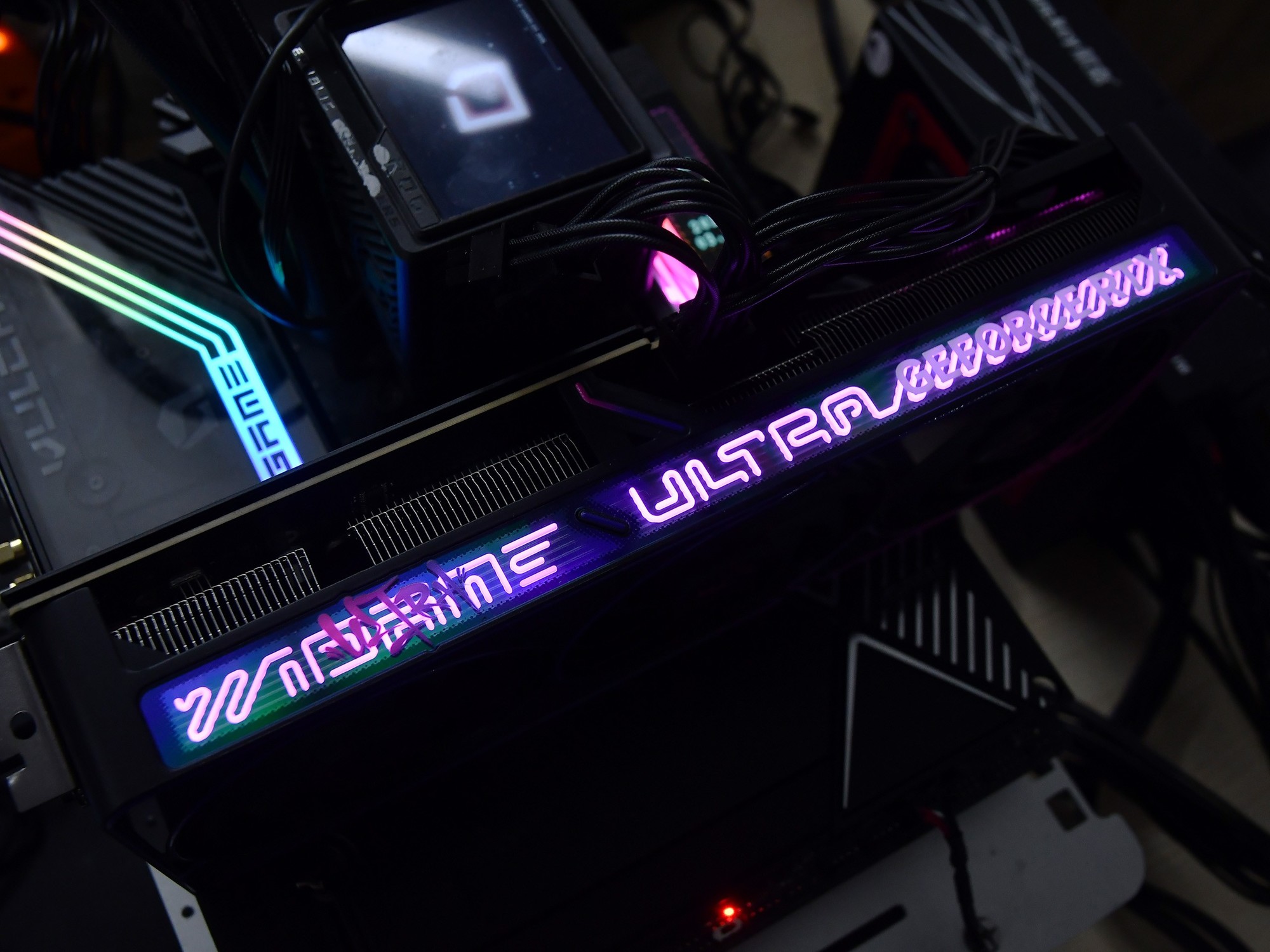 iGame GeForce RTX 5060 Ti Ultra OC 8GB显卡评测 DLSS 4破局2K体验