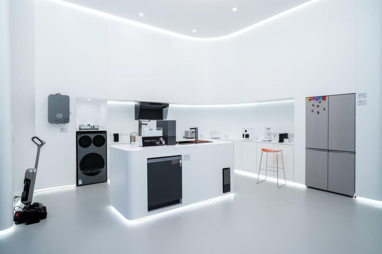 ���Ǹеļ�С�׿Ƽ��ҵ紴��չ��¼AWE�й��ҵ缰���ѵ��Ӳ�����