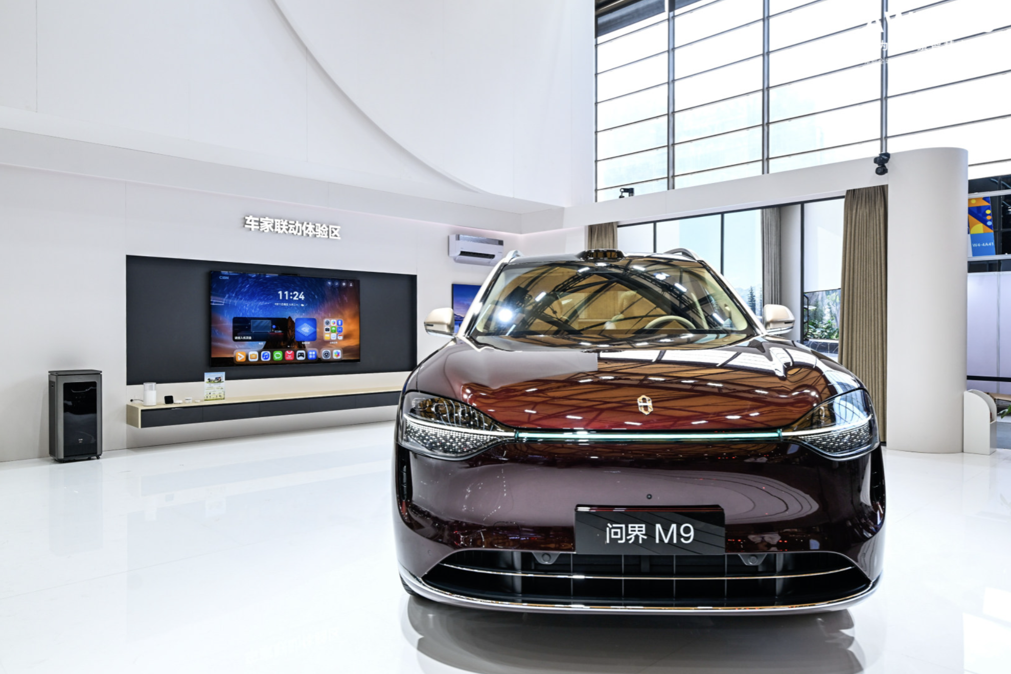 华为全场景亮相AWE2026：华为鸿蒙智家智慧全生态重塑未来家