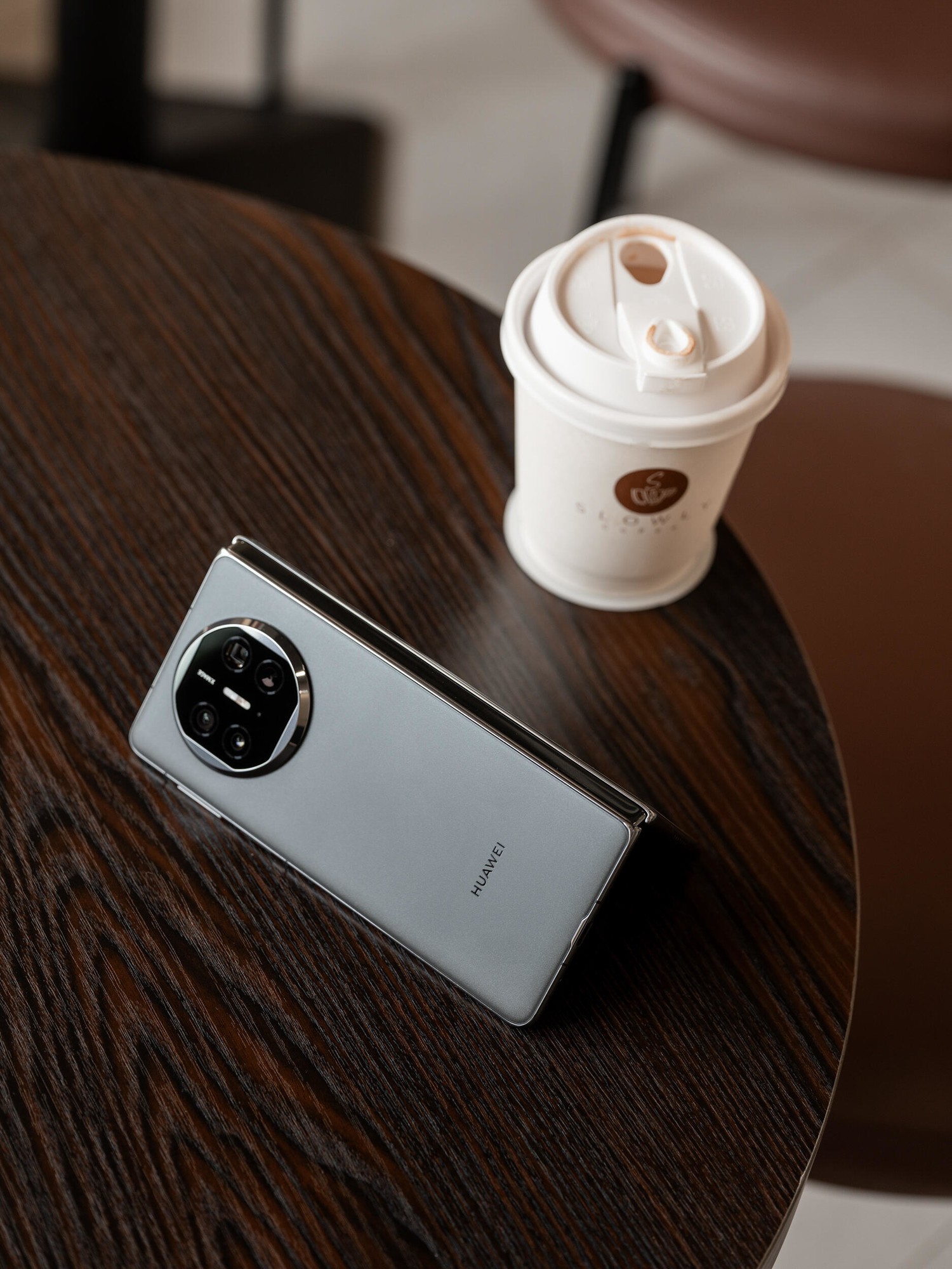 ���ڳ��δ���һ̨��ΪMate X5�͹��ˣ��ᱡ�ɿ���Ӱ��ȫ�ܣ�