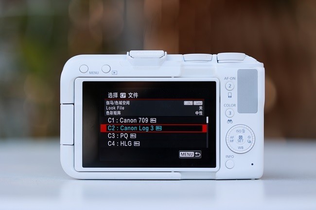 佳能EOS R50 V旅行摄影师的4K Vlog创作必备神器