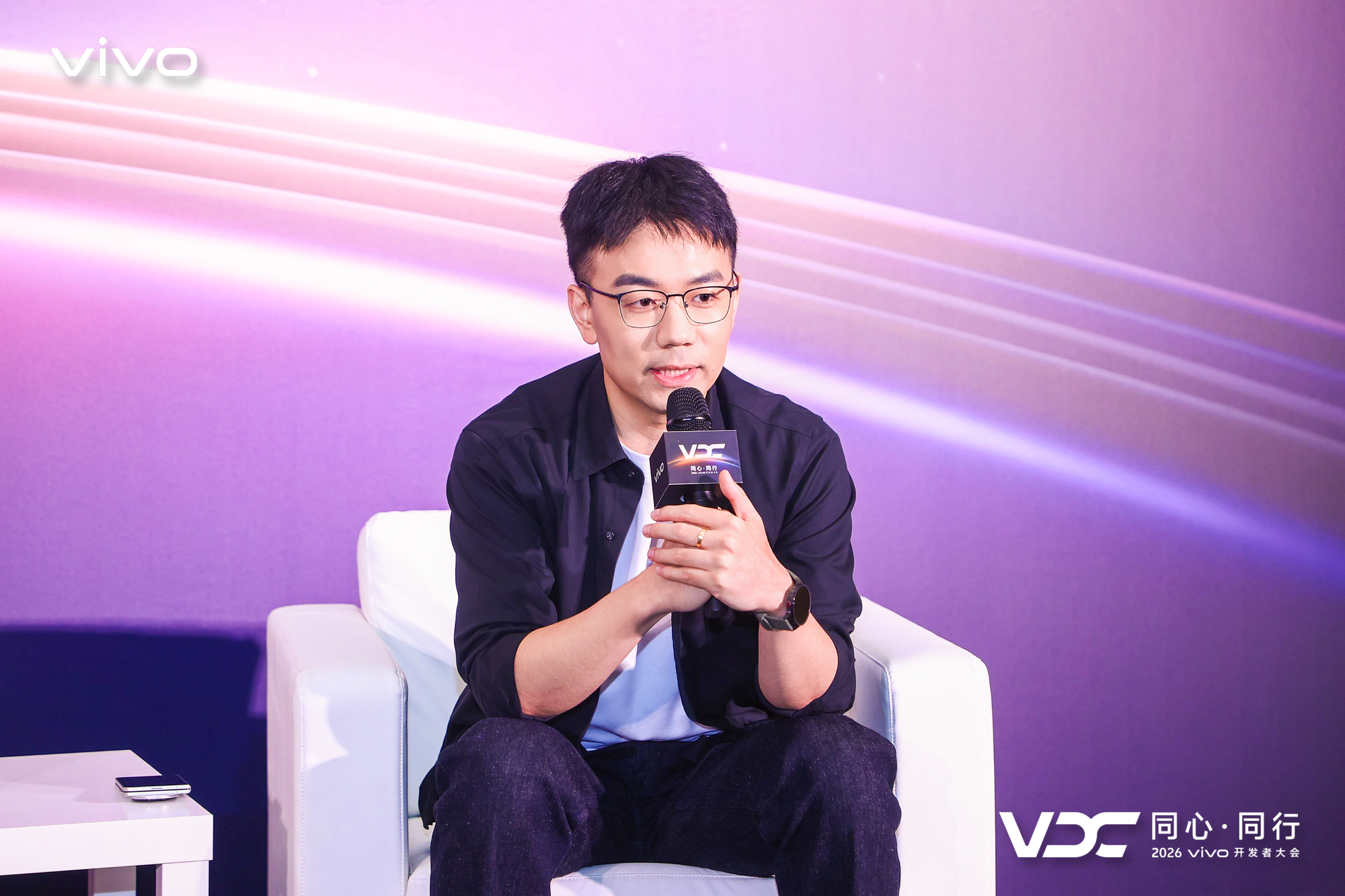 vivo开发者大会群访实录：大模型够不够用？真正限制你的是想象力