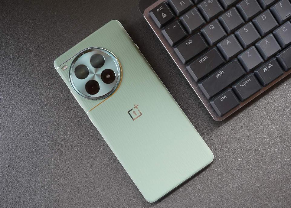 ָСۼۡ3ֻ16GB+512GBϡͼ۸䡱