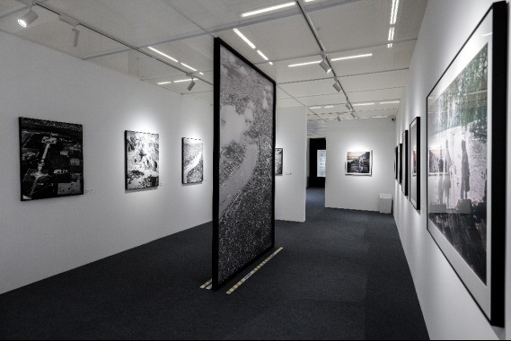 �����ͼ�֤�ߣ����⿨�����й��� �����⿨����չ�����Ϻ�¡�ؽ�Ļ