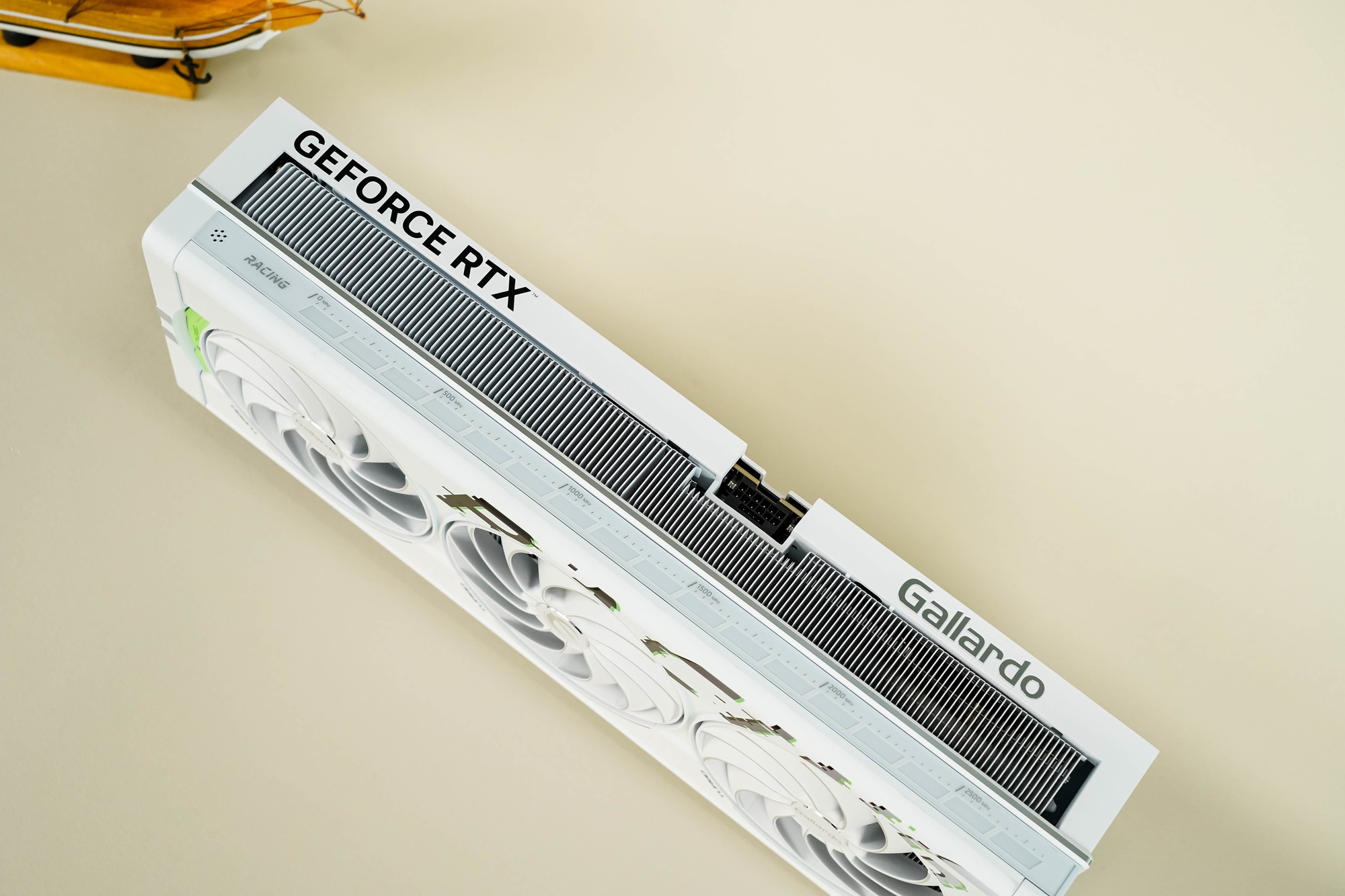  ǽGeForce RTX 5090 D v2 OC Ȼ콢Ϸ飡