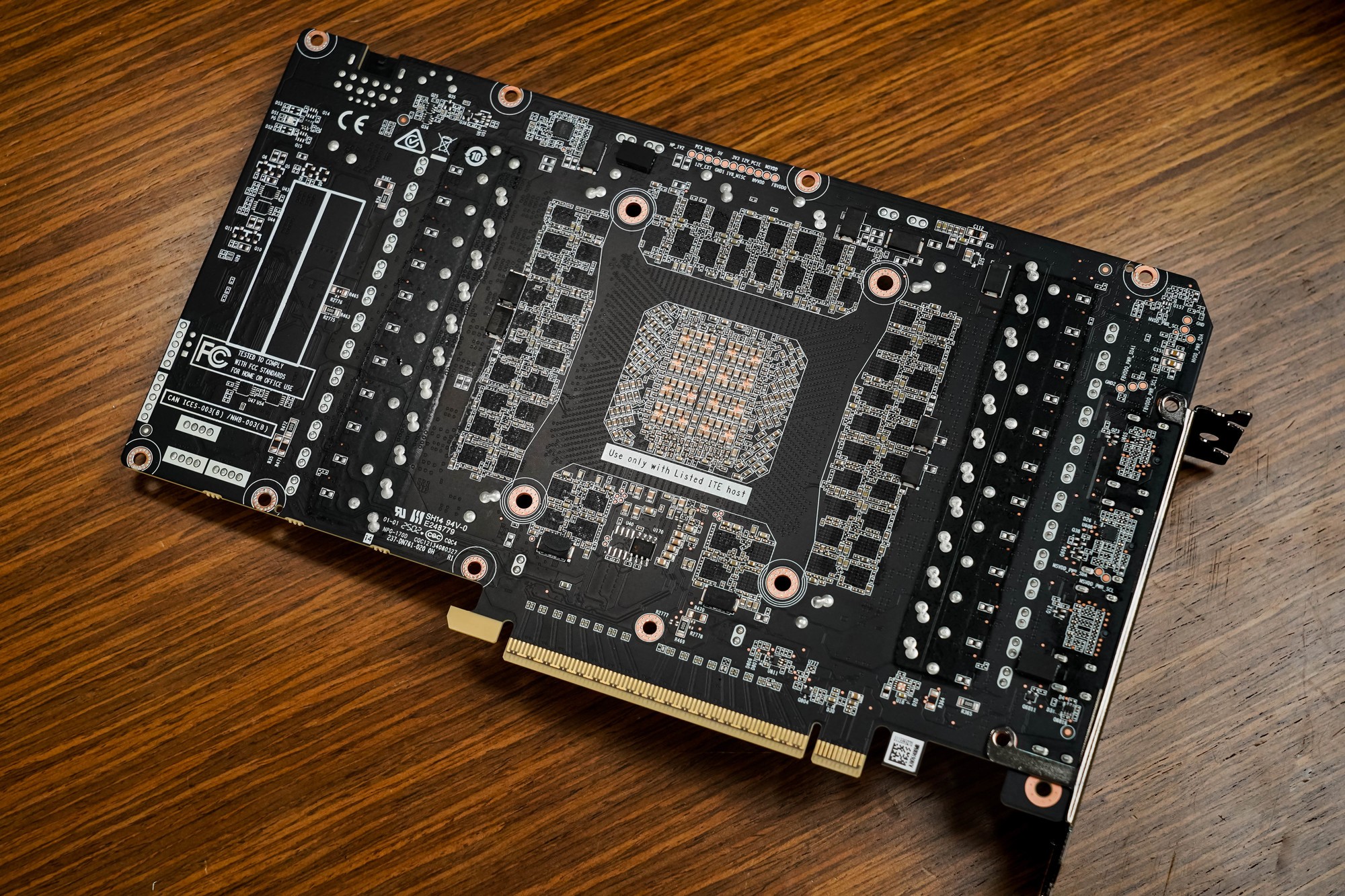  ǽGeForce RTX 5090 D v2 OC Ȼ콢Ϸ飡