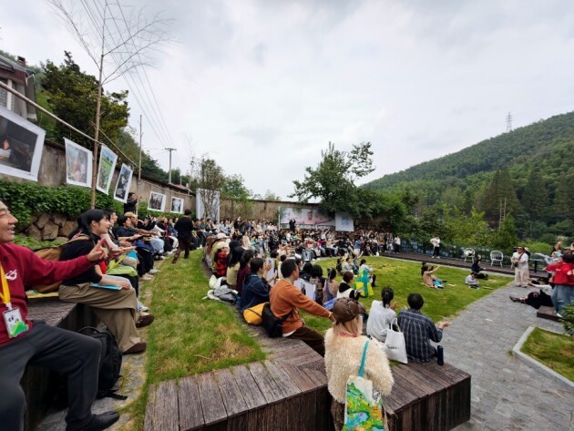 vivoЯ���й���Ժ�������Ƽ�����̽�����桷�����������������̬