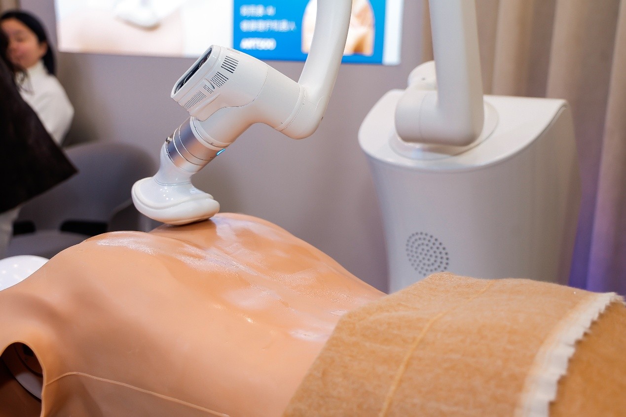 ��̩��Ӳ�˼������¶������ܰ�Ħ�¸߶ȣ�����ȫ������������������