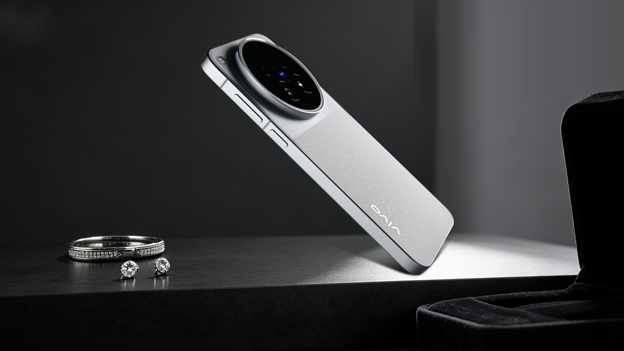 从旅行随拍到演唱会,vivo X500 Pro Max有哪些购买理由?