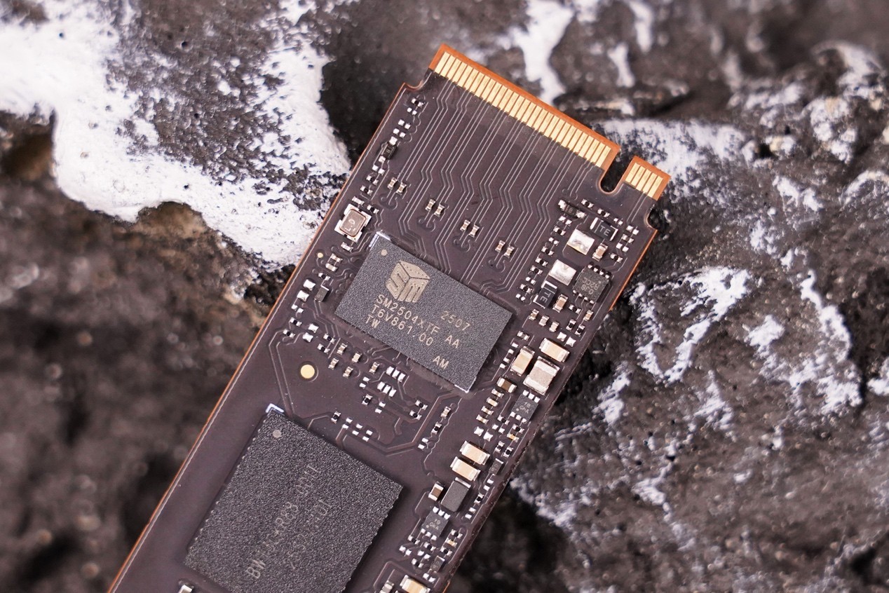 Acer�곞��N8000 PCIe5.0��̬Ӳ������ ȫ��6nm���رʼǱ�Ҳ����