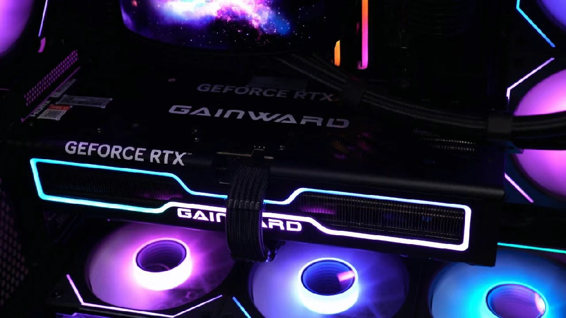 ���������2�����¶������ʽRPG������RTX5080 �Ź�OC����