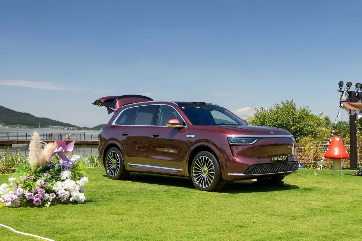 40���д���SUV�Ƽ� ε��ES8/�ʽ�M8/����L9/�Ǽ�LS9����