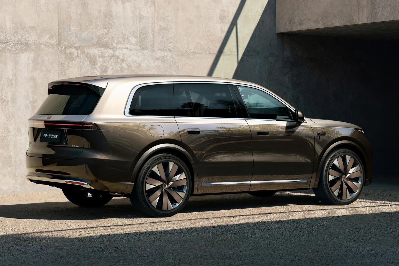 40���д���SUV�Ƽ� ε��ES8/�ʽ�M8/����L9/�Ǽ�LS9����