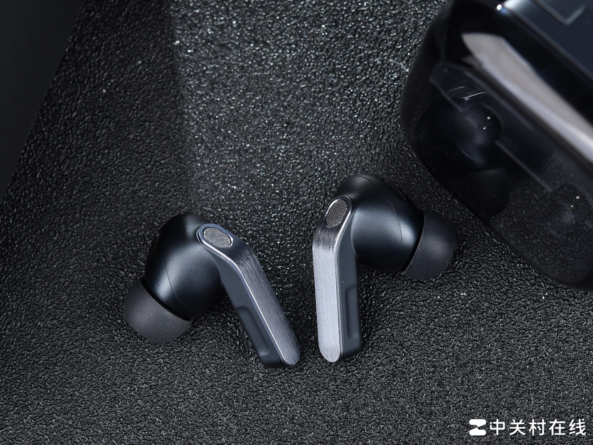 һ�������������콢TWS������ Galaxy Buds 4 Pro���ֿ���