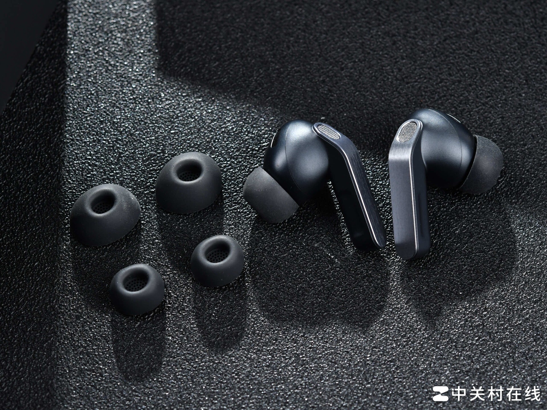 һ�������������콢TWS������ Galaxy Buds 4 Pro���ֿ���