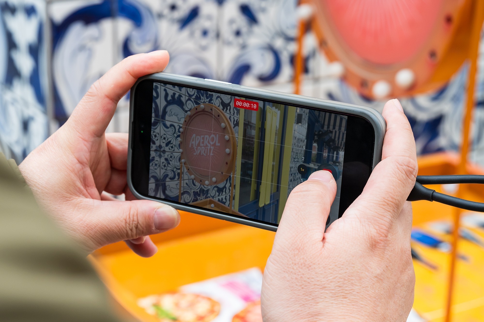 ��̬�顤�������ƶ���̬Ӳ�����飺���������ֻ�����Ӱ�洢���ó�