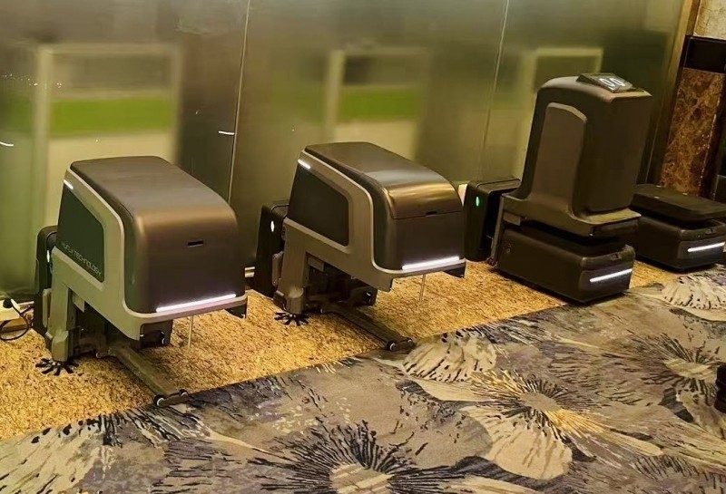 云迹科技机器人健康行:机器人UP迎来专属保养,用心守护酒店智能运营