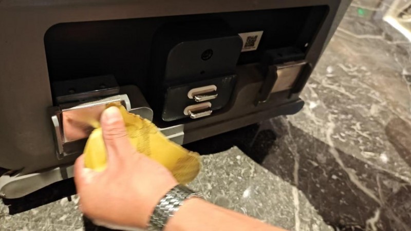 云迹科技机器人健康行:机器人UP迎来专属保养,用心守护酒店智能运营