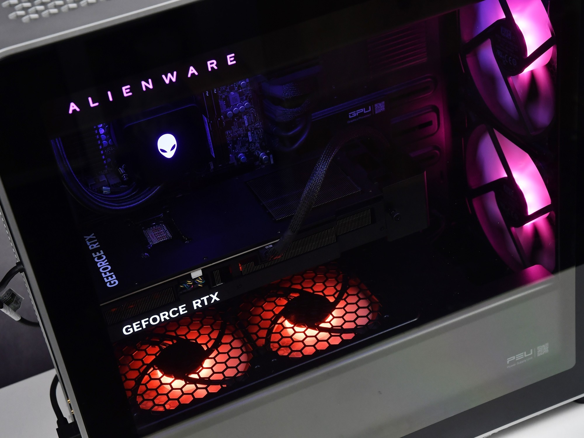 ϵ Area-51AW2725DϷ飿