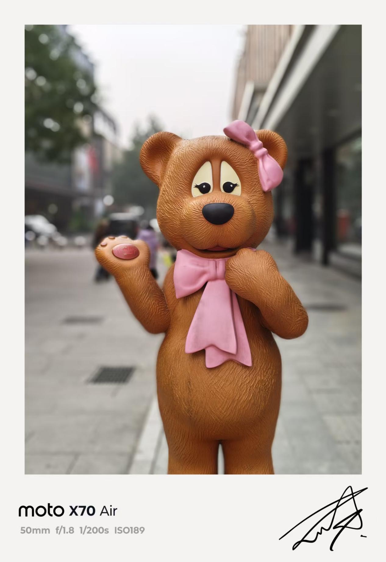 ����moto X70 Airȫ������ �ᱡ��AI������