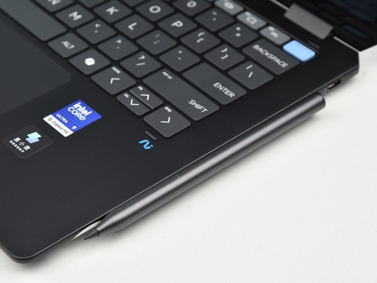 ������Book Ultra 14���⣺�ʸ�Ultra����ЧUltra�������Ultra