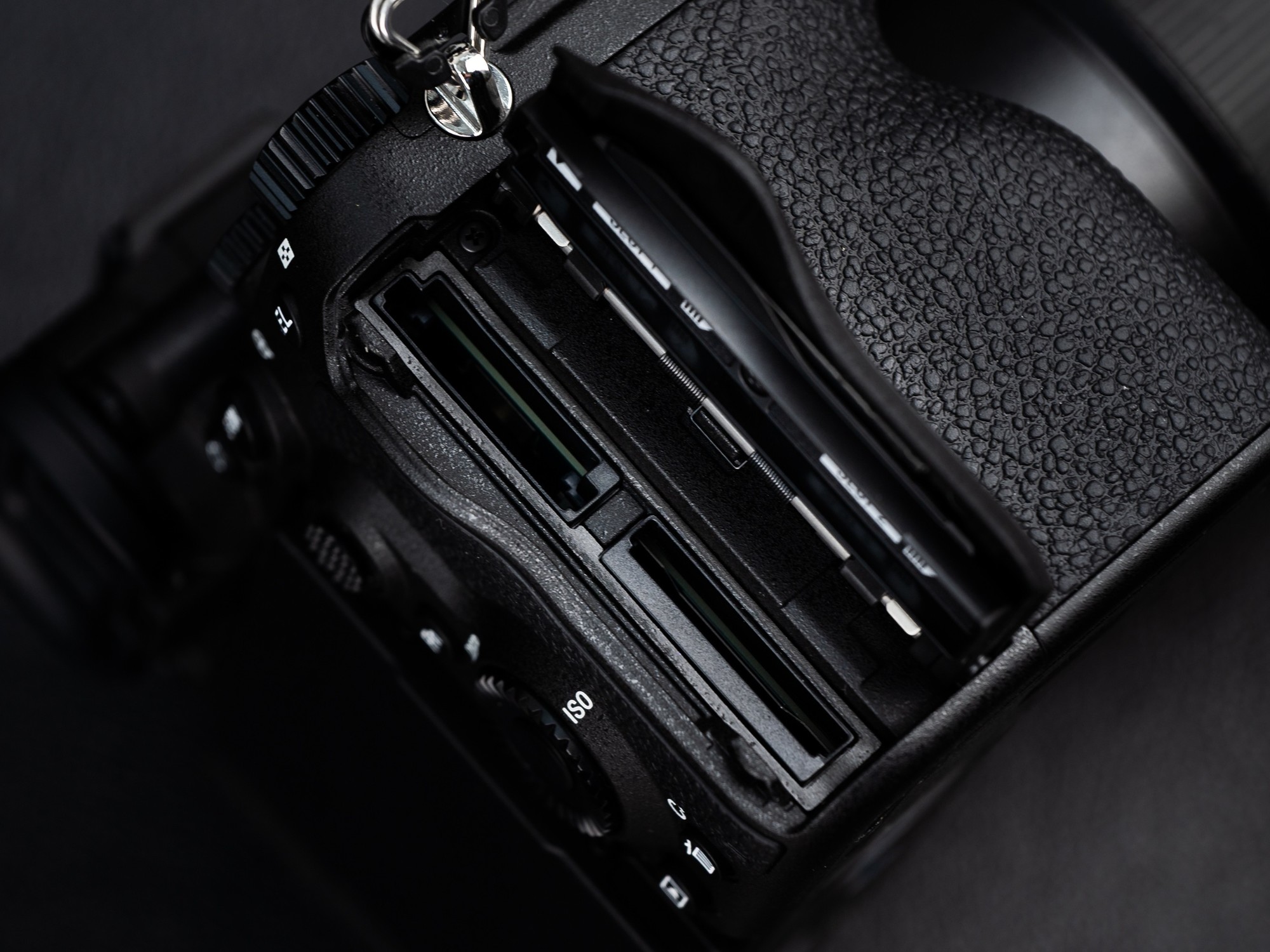 索尼Alpha 7 V评测:全面进化的全画幅“水桶机”