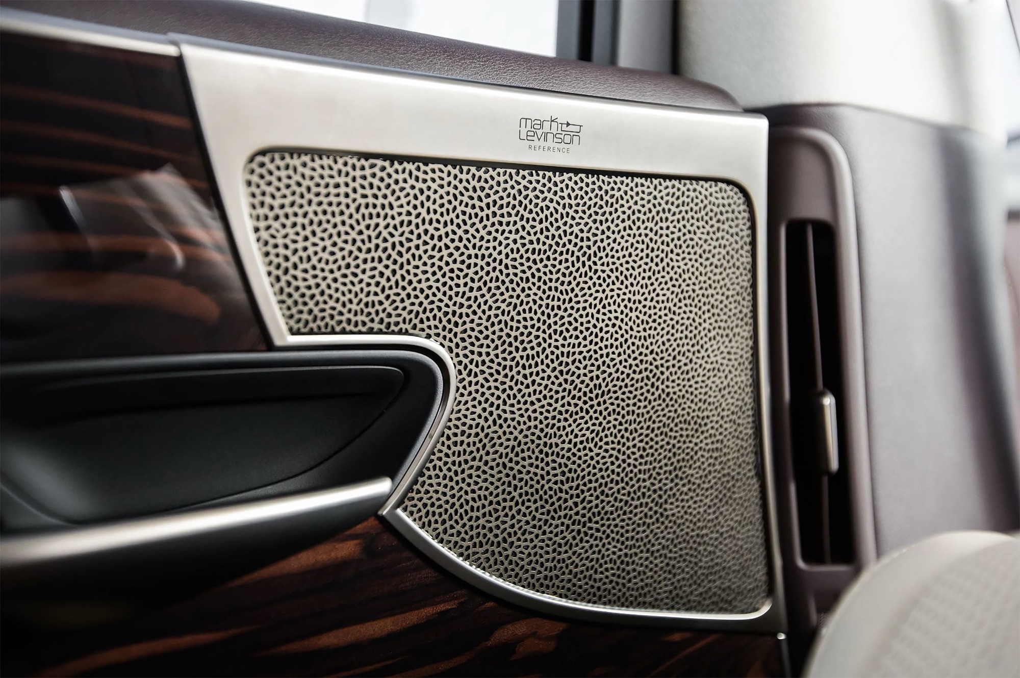 HUAWEI SOUND���Σ�������õĳ�������������˭������ʵ���ɣ�