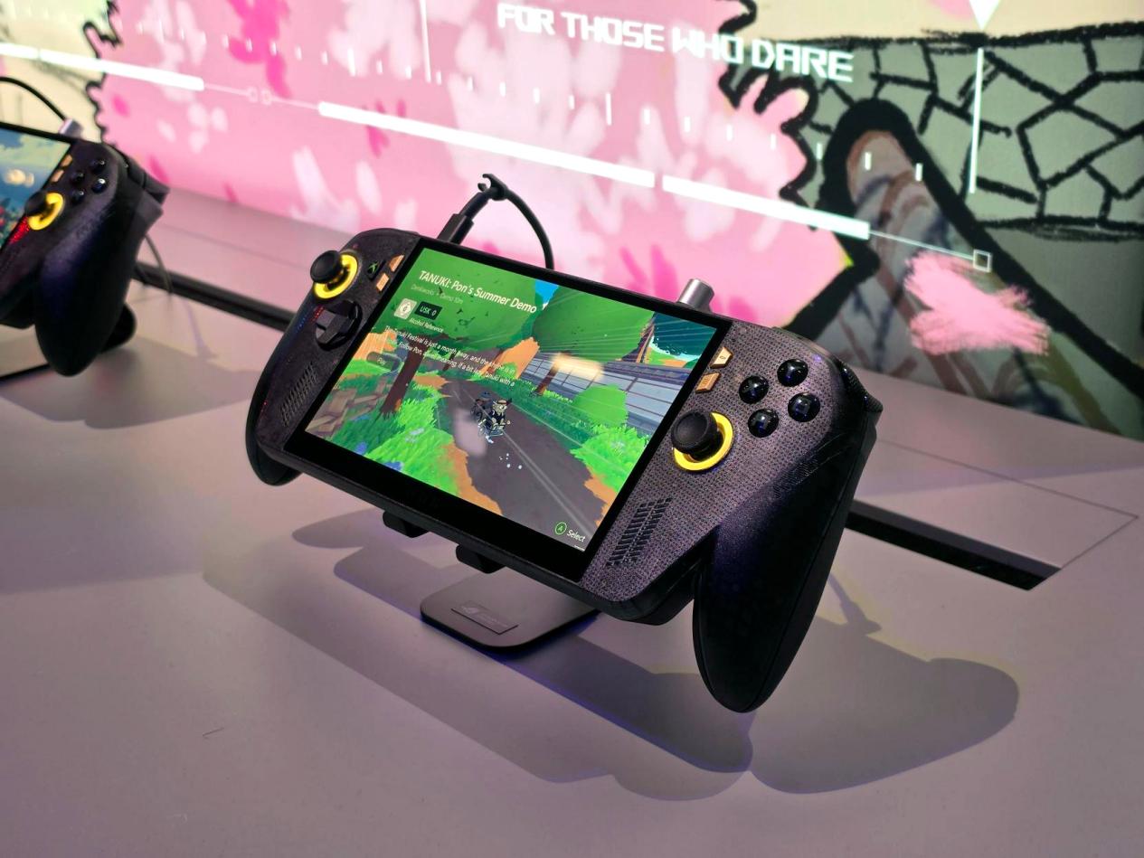 �����޶�������Ϯ��ROG XBOX�ƻ�X 20�����9��25�տ���ԤԼ