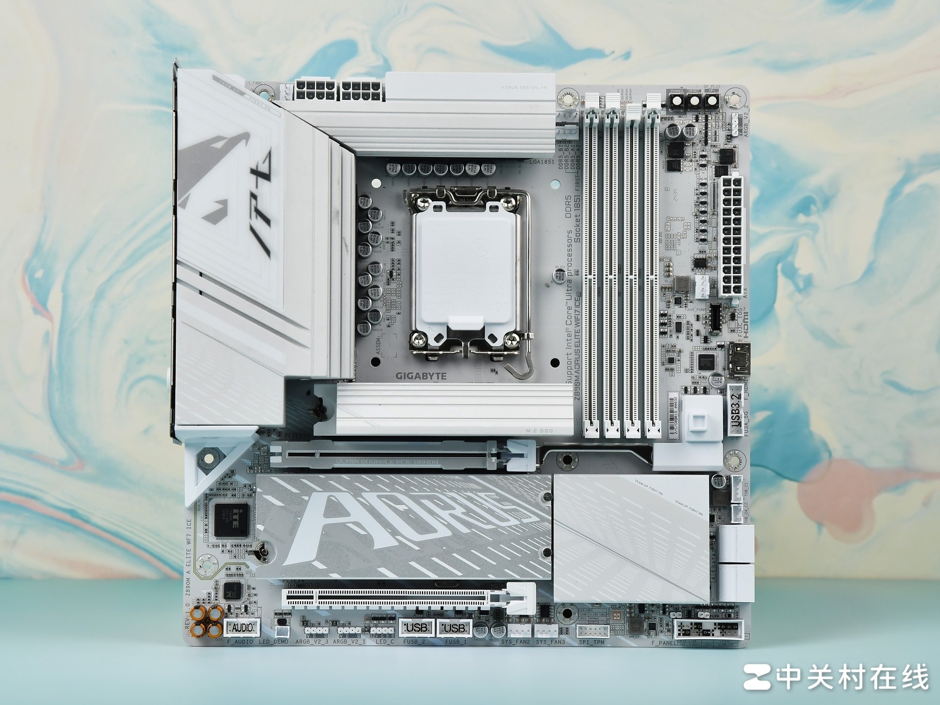 白色M板表现全能 技嘉冰雕Z890M主板评测