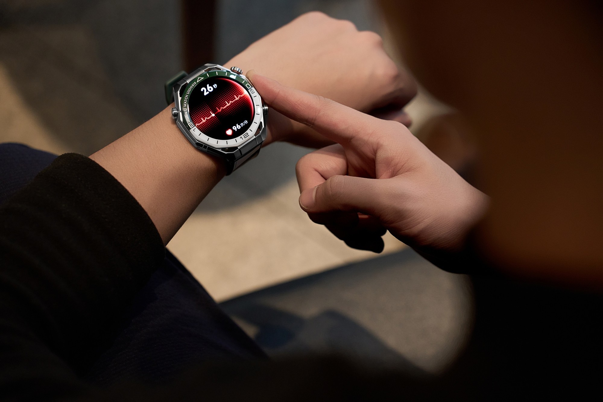 全能表王再进化!华为WATCH Ultimate 2 非凡探索旷野绿支持计分卡表圈