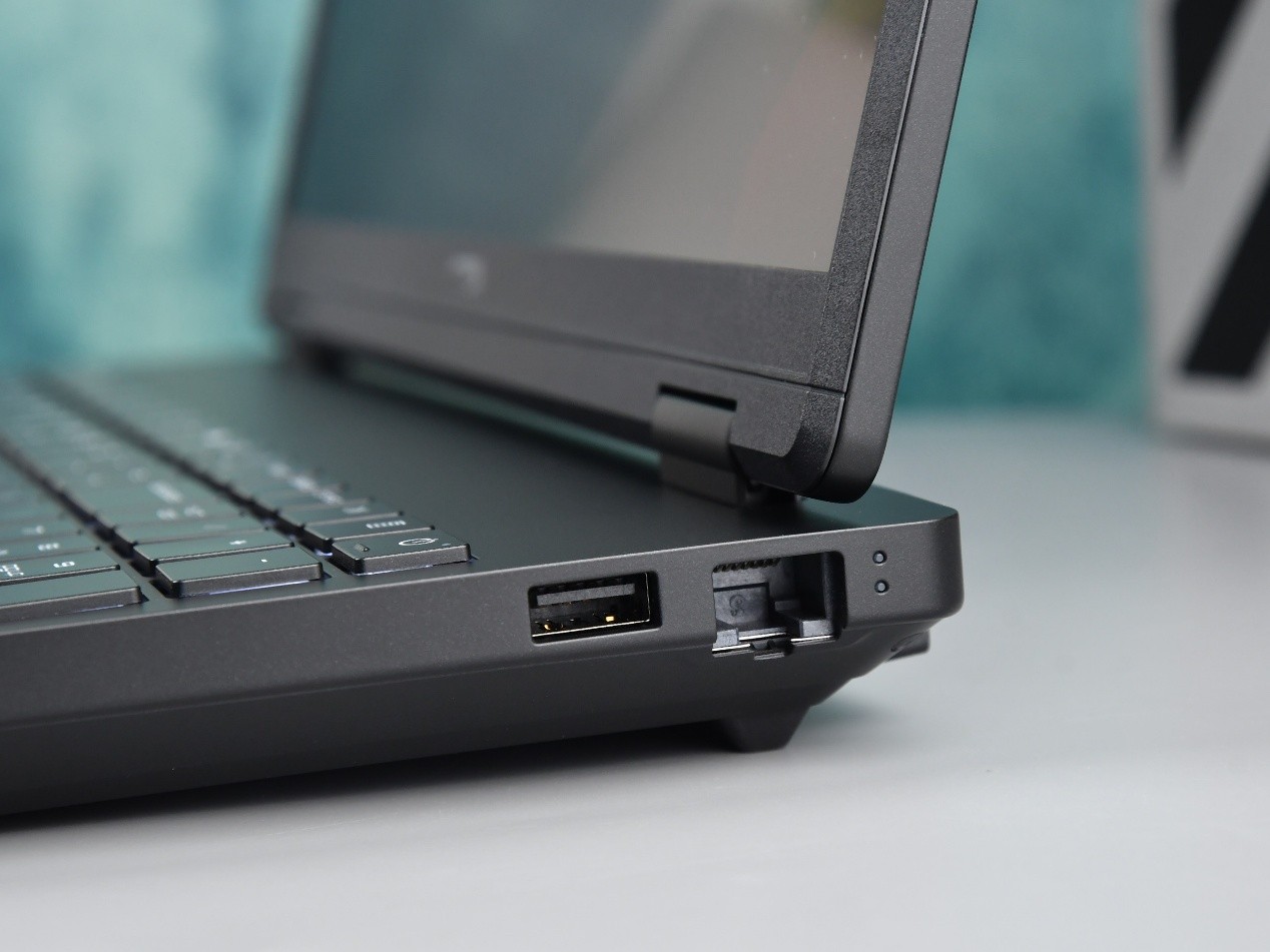 2026��Ϸ��רҵ���⣺HyperX��Ӱ����PRO 15˫��180W+ʵ�⣬Ӳ����ұ�ѡ