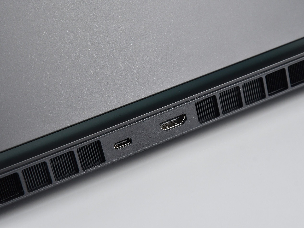 2026��Ϸ��רҵ���⣺HyperX��Ӱ����PRO 15˫��180W+ʵ�⣬Ӳ����ұ�ѡ