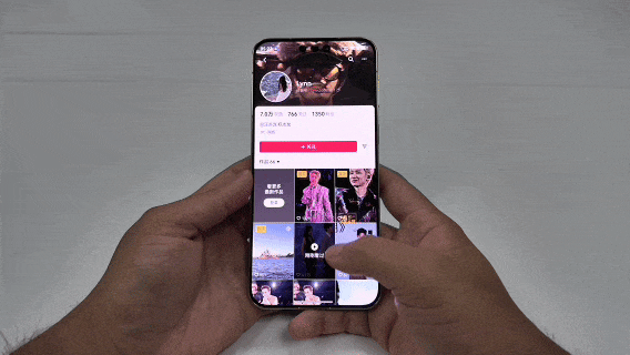 华为 Mate 90 Pro Max 典藏版上手：翡冷翠很抢眼，“积木壳”也有新玩法