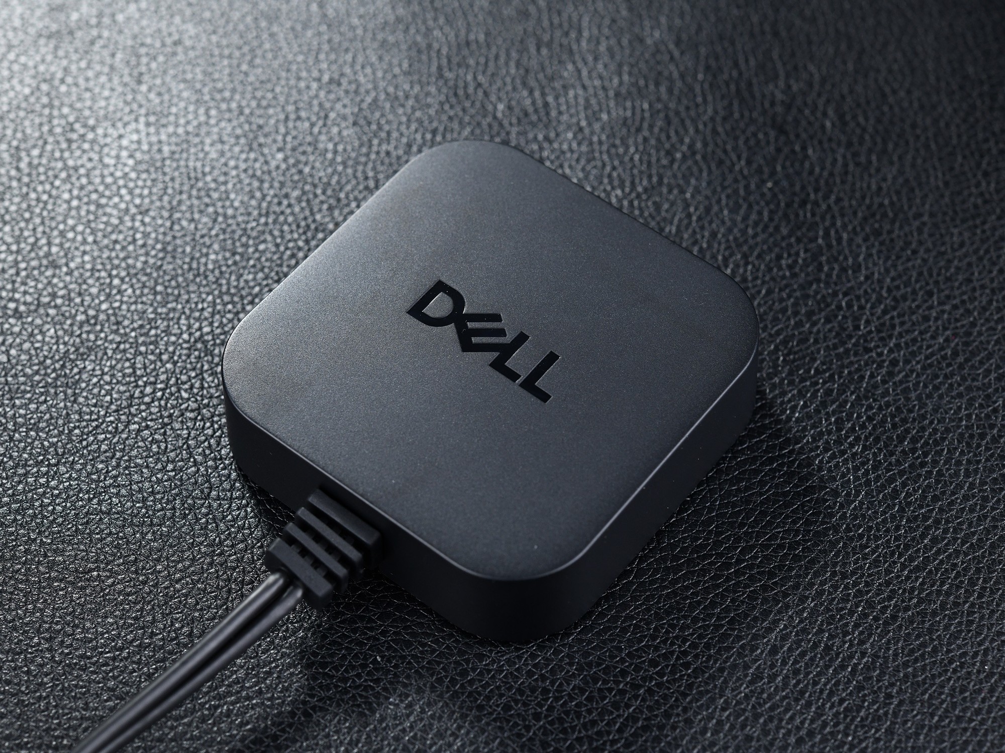 体积小、高能效!上手体验Dell Pro 5微型台式机