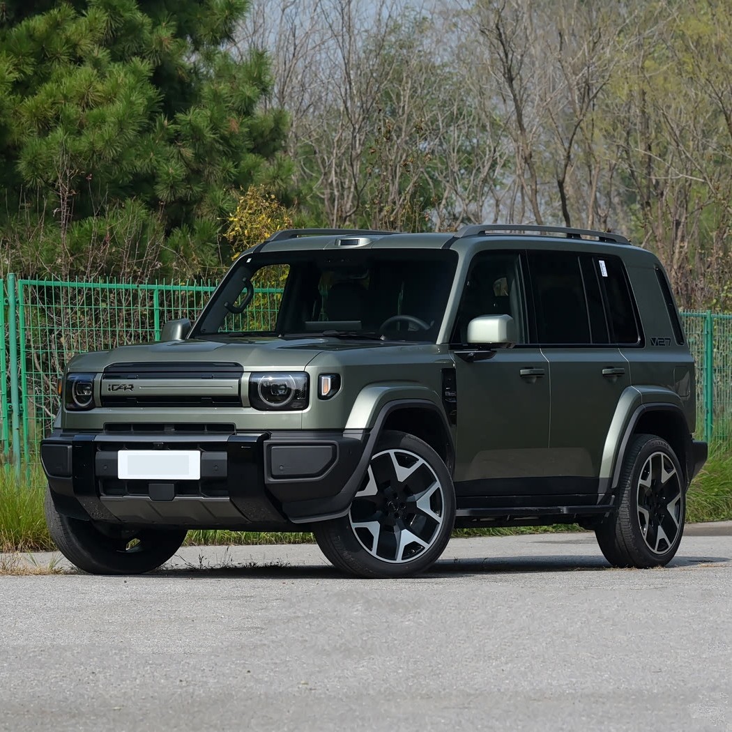 20��Ԫ���Ŀ��д���SUV��������졢���硢ȼ��˭�����й���ͥ��