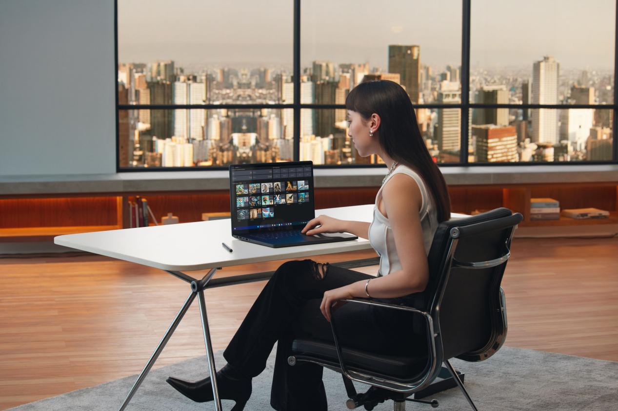 ��˶ProArt��16ϵ�о۽�רҵ������ȫ���׿�AI������PC�����ǳ�