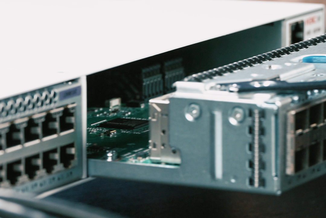 企业需要怎样的组网方案？实测新华三小贝全新2.5G光场景方案告诉你！