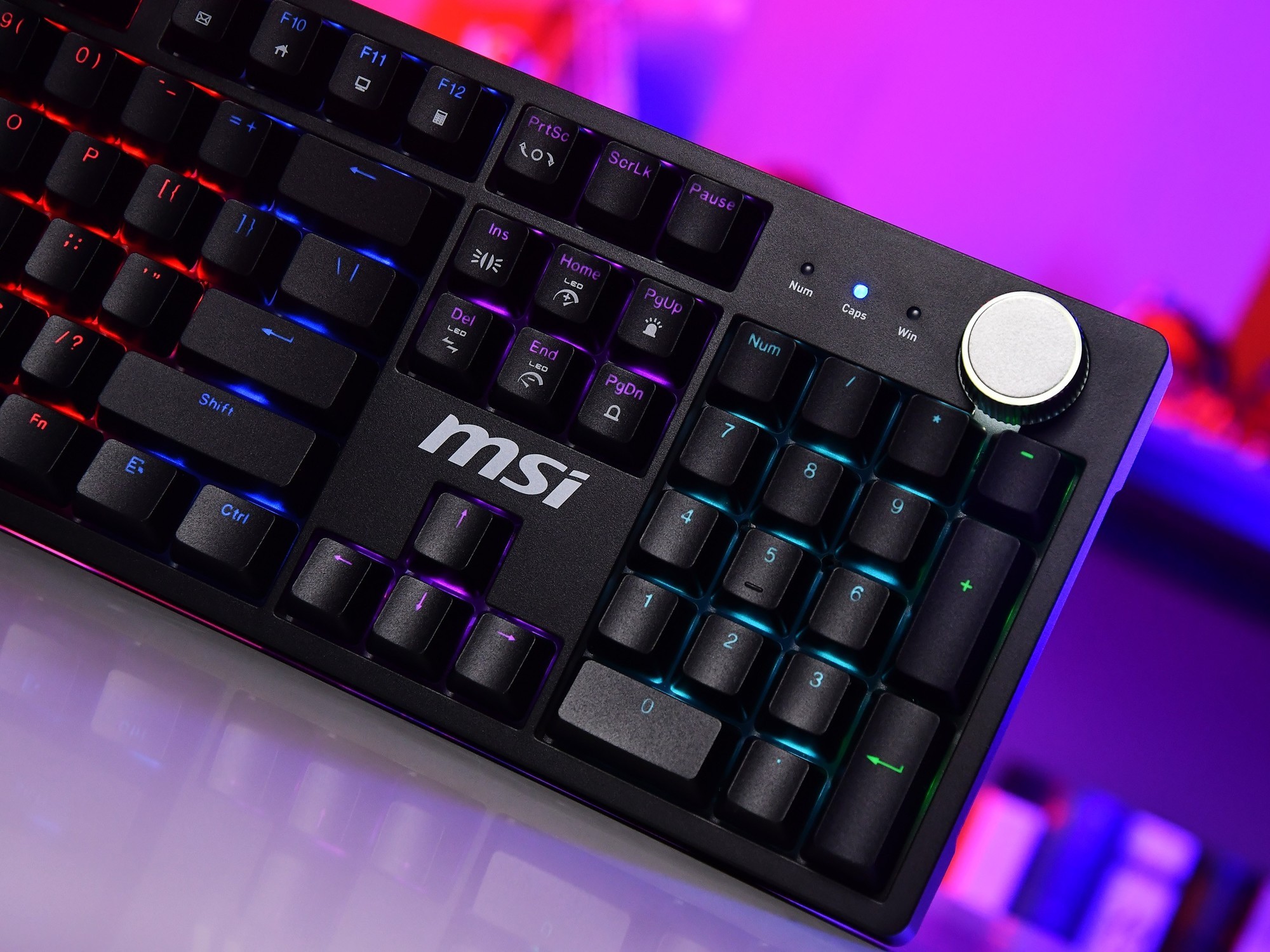 һ�Ѽ��̣�������̬��΢��FORGE GK320��GM330��Ϸ����ͼ��